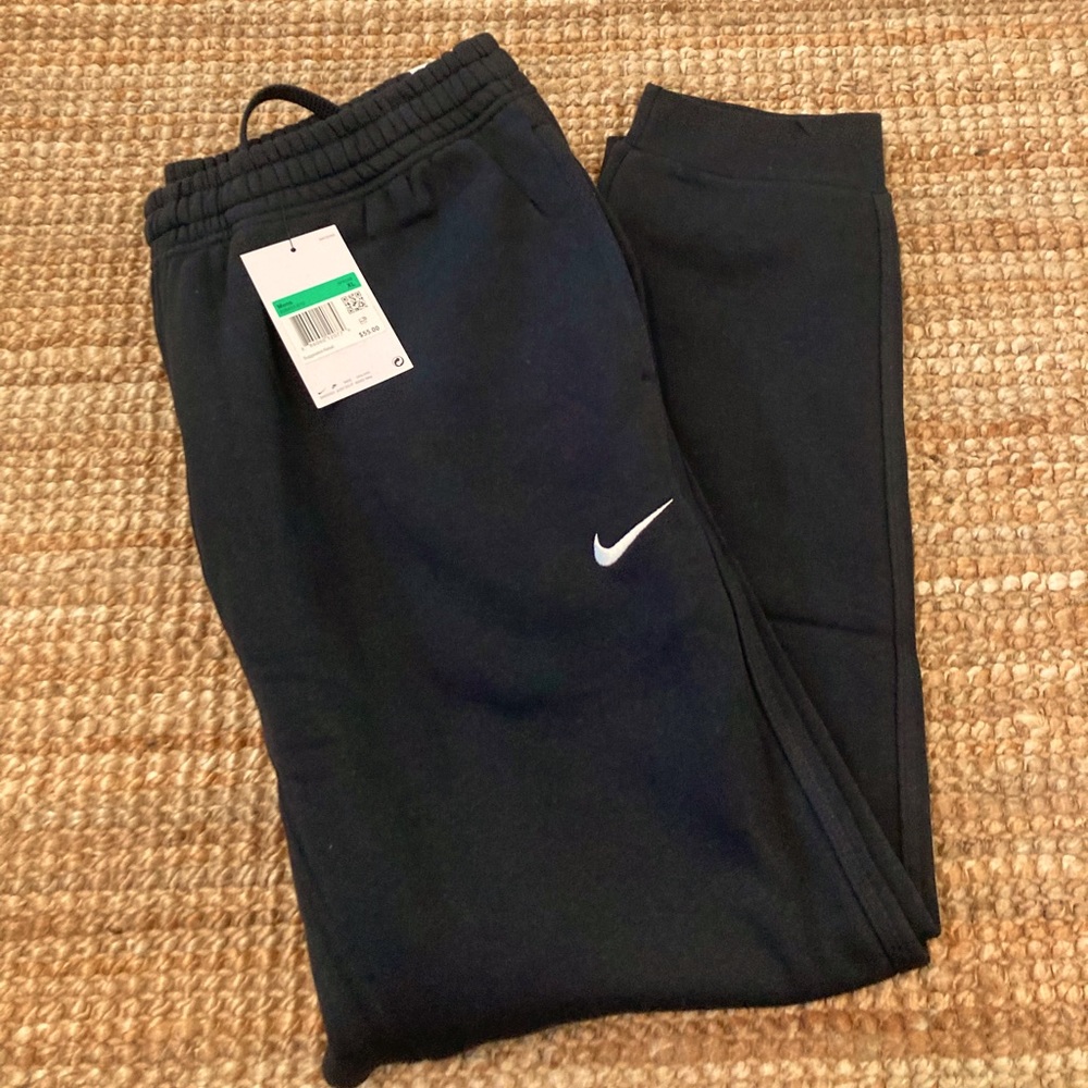 Nike Club Fleece Tapered Jogger Pants Black Swoosh 826431 010 Men's XL NEW